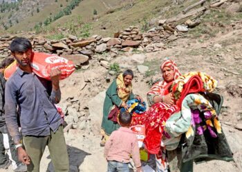 CHINAR International Delivers Urgent Relief to Margi Village After Devastating Cloudburst in Warwan Valley 