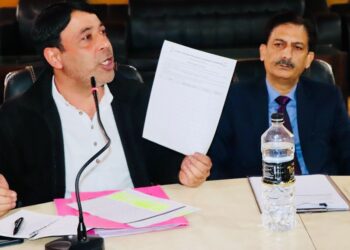 Congress Launches ‘Voter Adhikar’ Signature Campaign in Pulwama; Umar Jan Slams PDP Over Broken Promises