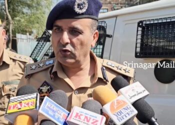 20 Detained in Ganderbal for Harassing Tourists, Couples; Police Crack Down on ‘Self-Made Gang’