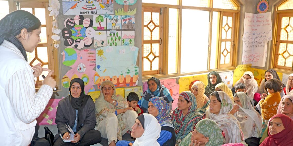 CHINAR International and MSF Hold Mental Health Awareness Session in Srinagar