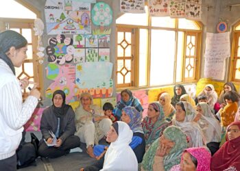 CHINAR International and MSF Hold Mental Health Awareness Session in Srinagar
