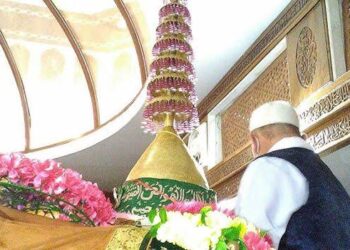 Annual Urs of Sheikh-ul-Alam (RA) Begins at Charar-i-Sharief with Solemn Poshak Bandi Ritual