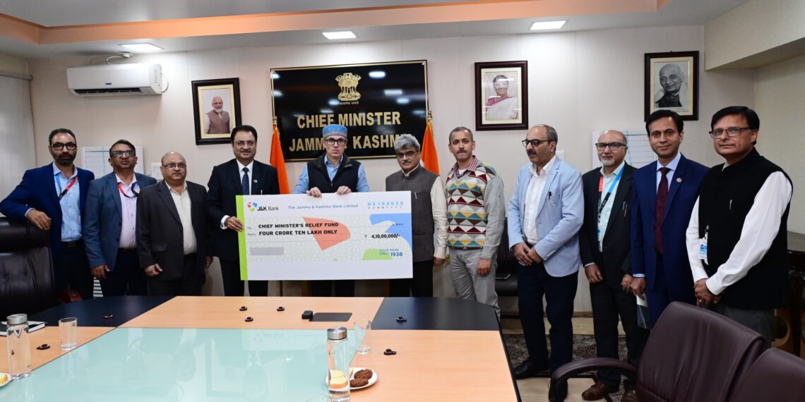 J&K Bank contributes ₹4.10 crore to CM’s Relief Fund for flood-affected families