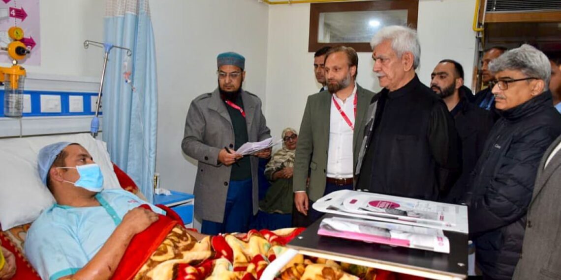 Lieutenant Governor meets the injured in the accidental blast at Nowgam Police Station