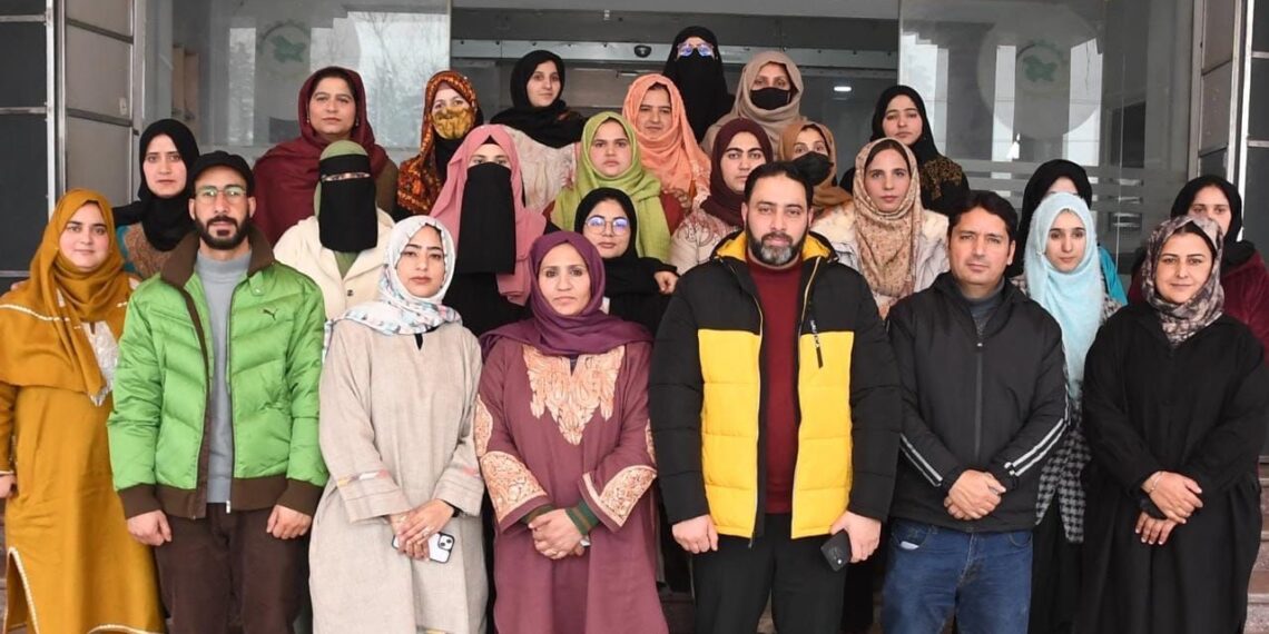 JKEDI Pulwama Concludes Fourth Batch of MDP under RAMP at Pampore Campus