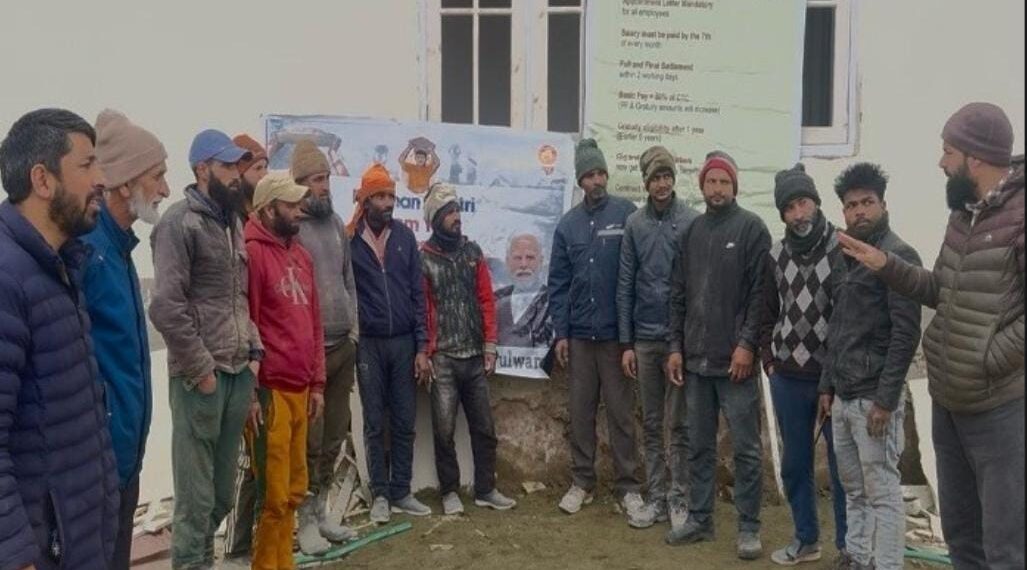 Awareness Camps on New Labour Codes and Social Security Schemes Held at Awantipora and Lethpora