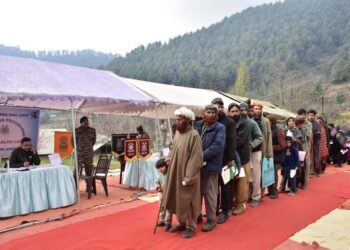 Free Medical Camp Organized in Khrew by CRPF 185 Battalion