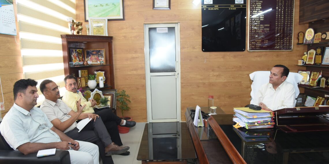 Director Agriculture Jammu reviews supply, stock position of Fertilizers