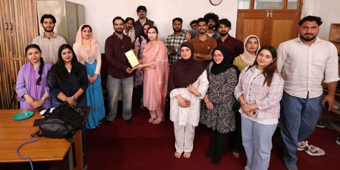 DJMC IUST holds workshop by Deutsche Welle’s Rouf Fida