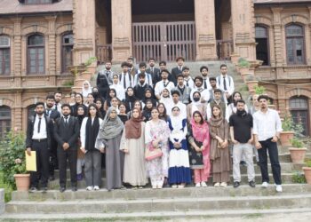 DJMC IUST holds academic outreach program at Amar Singh College