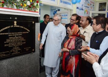 CM Omar Abdullah inaugurates, lays foundation of development projects worth ₹42.38 cr in Ganderbal
