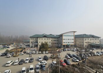 Ganderbal’s District Hospital Under Scrutiny Over ‘Limited’ Ultrasound Services