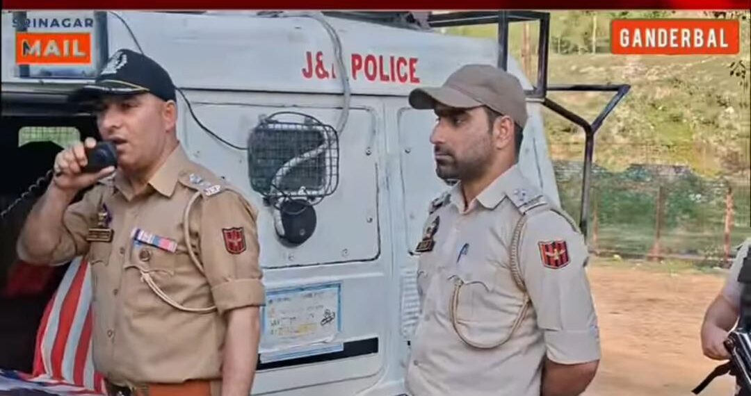 Ganderbal Police Issues Advisory Amid Rising Water Level in River Sindh