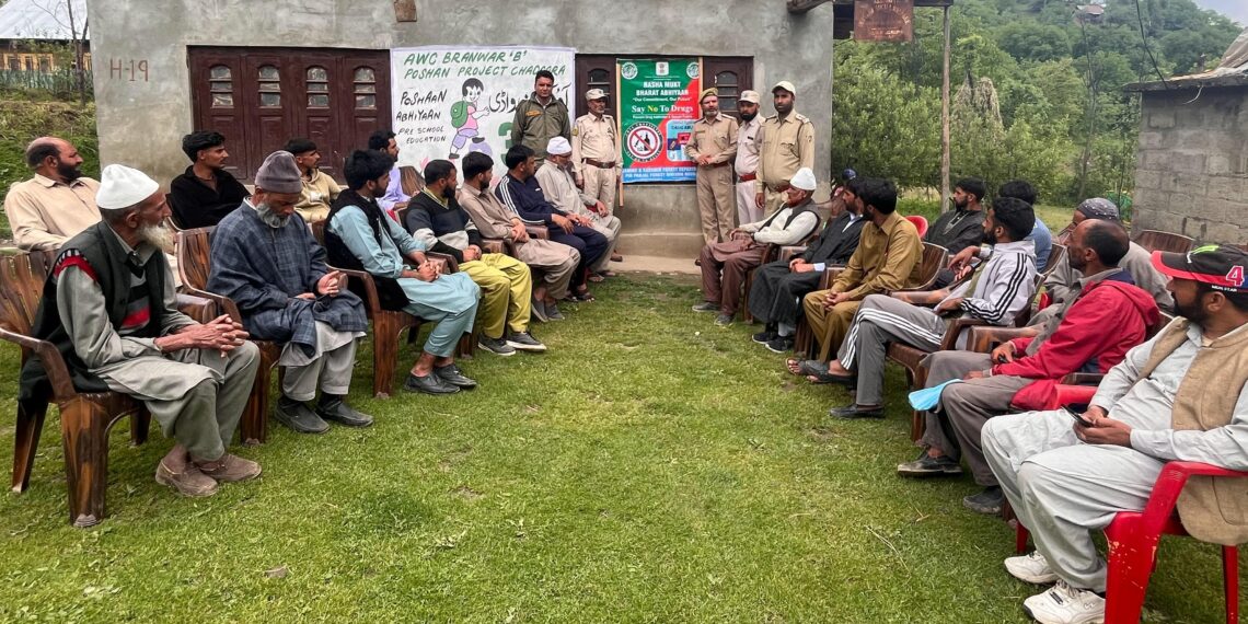 Forest Department, One World Aid Trust Mark World Biodiversity Day With Plantation Drive in Budgam