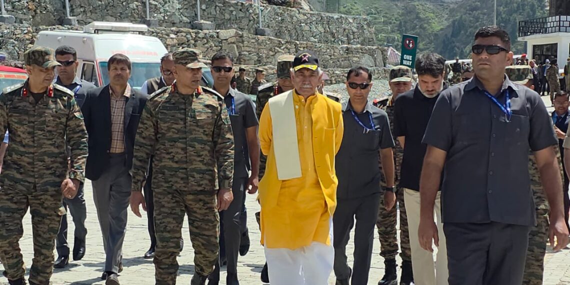 Lieutenant Governor inaugurates ‘Shaurya Gatha’ Complex at SM Hill in Tangdhar, Kupwara