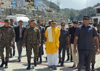 Lieutenant Governor inaugurates ‘Shaurya Gatha’ Complex at SM Hill in Tangdhar, Kupwara