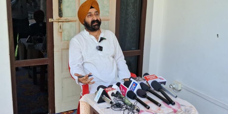 Dr. Harbaksh Singh Welcomes Approval of ₹65.65 Lakh for Renovation of Tourism Huts at Shikargah, Tral