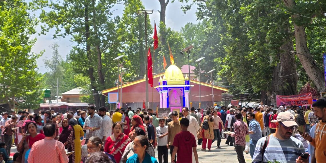 Kashmiriyat Triumphs at Kheer Bhawani: Tulmulla Temple Witnesses a Grand Confluence of Faith, Harmony and Shared Heritage