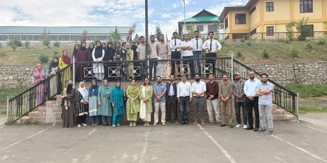 IUST conducts academic outreach program at GDC Magam