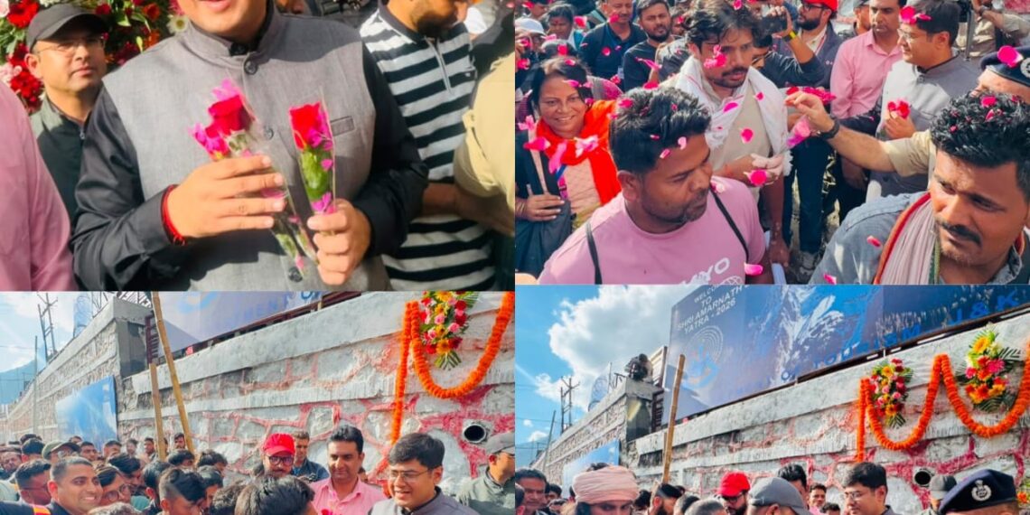 First batch of Shri Amarnath Ji Yatra-2026 pilgrims receives warm welcome at Baltal Base Camp