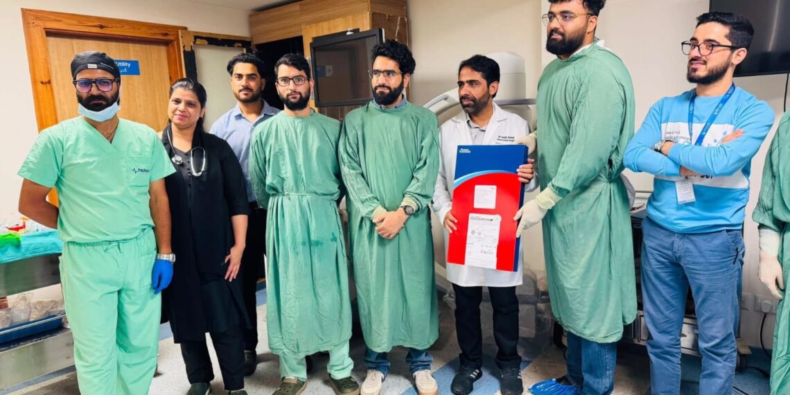 Paras Health Srinagar performs advanced endoscopic procedure for complex pancreatic condition, crosses 600 EUS milestone