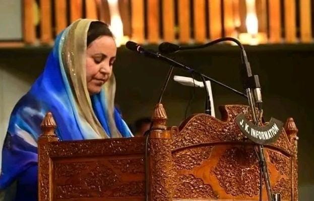 Sakeena Itoo extends Eid-e-Milad-un-Nabi (SAW) greetings