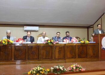 IUST Holds Awareness and Screening Programme on PCOS/PMOS in collaboration with SKIMS