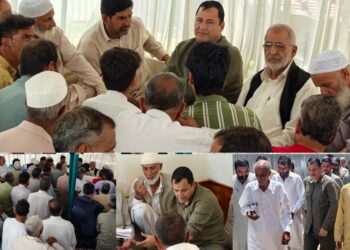 Javid Dar visits bereaved families; expresses solidarity, condolences