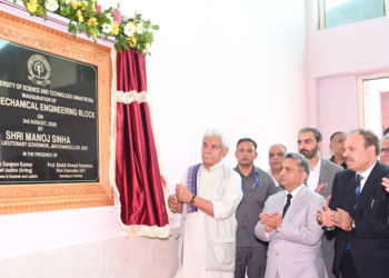 Lieutenant Governor Attends IUST’s Conference; Calls for Nature-Based Solutions for Building Climate Resilience in the Himalayas