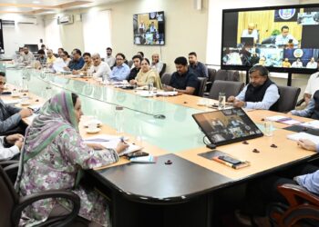 CM Omar Abdullah reviews health sector reforms in J&K