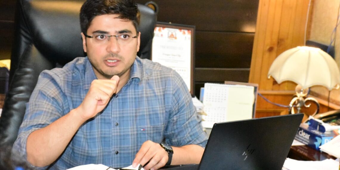 Commissioner SMC Launches Online Waste Bin Booking Service for Srinagar City