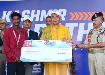 Lieutenant Governor Addresses Closing Ceremony of J&K Police’s Kashmir Marathon- Run for Unity