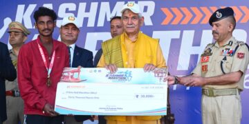 Lieutenant Governor Addresses Closing Ceremony of J&K Police’s Kashmir Marathon- Run for Unity