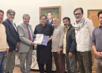 KFTA DELEGATION CALLS ON PEOPLE’S CONFERENCE PRESIDENT SAJAD GHANI LONE