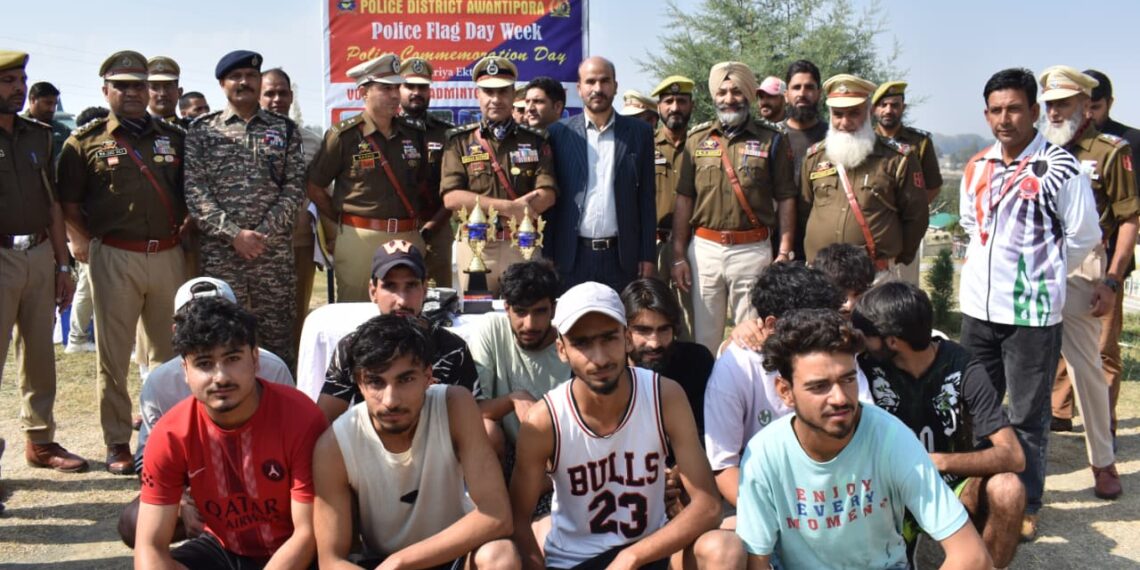 SSP Awantipora Inaugurates Badminton (Girls) and Volleyball (Boys) Tournaments at DPL Awantipora
