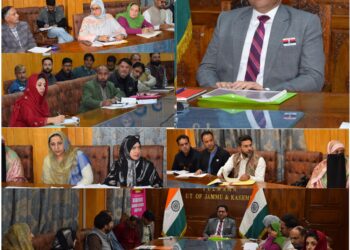 DC Pulwama Kuldeep Krishan Sidha Reviews Education Sector