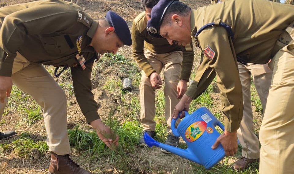 11 JKAP IR Battalion Organises Ekta Tree Plantation Drive in Anantnag